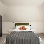 Luxury 3 Bedroom Flat 5 Min To Tube Station