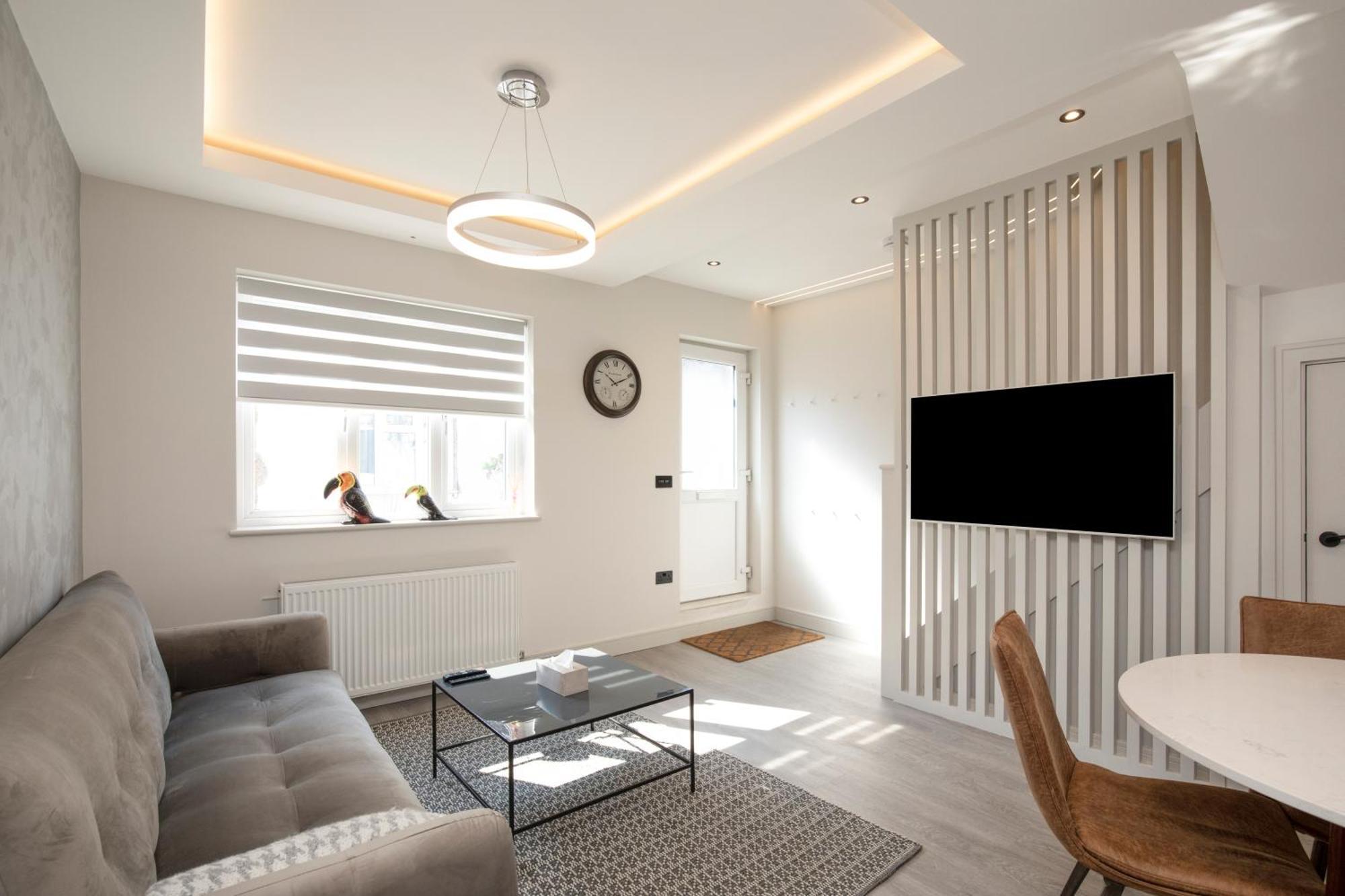 Luxury 3 Bedroom Flat 5 Min To Tube Station Apartamento *